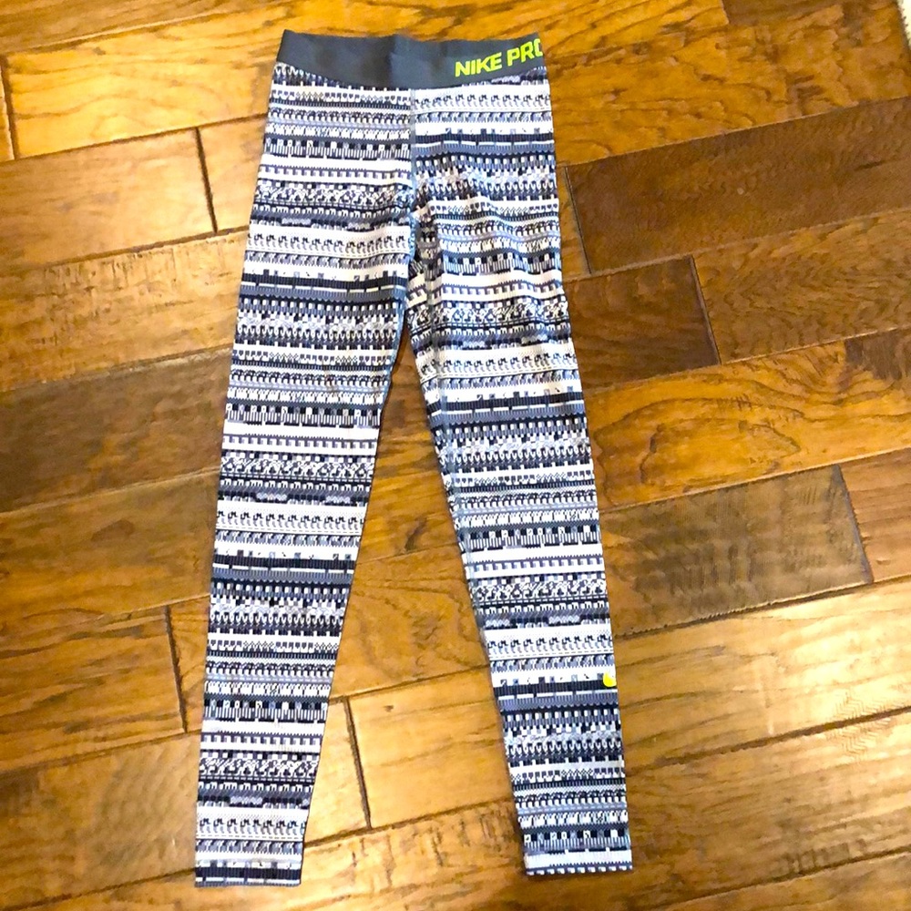 Nike Pro Dri Fit running tights Small